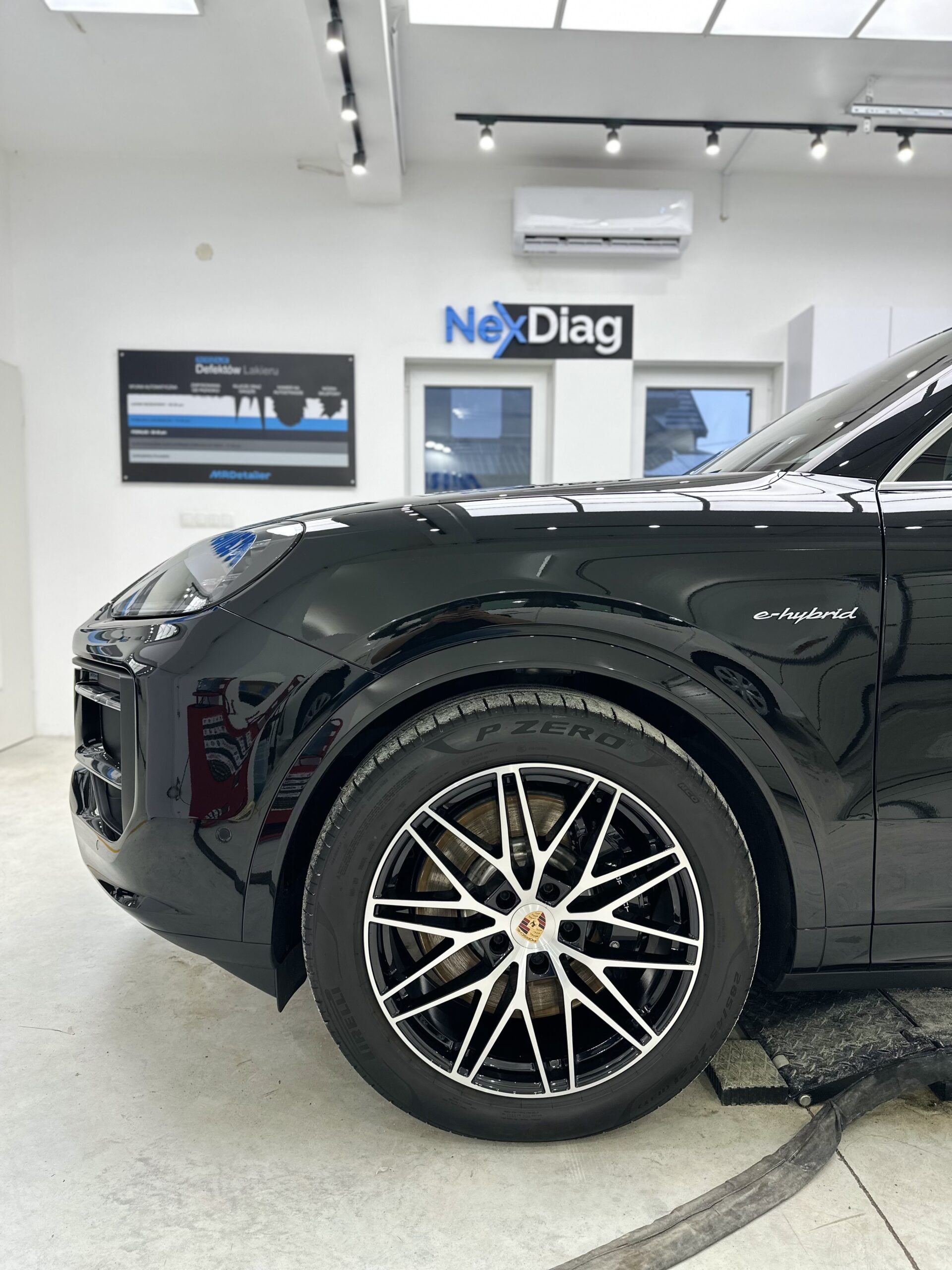 Porsche Cayenne S E Hybryd – realizacja MR DETAILER w Rzeszowie